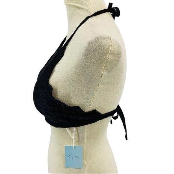 Cupshe Textured Black Halter Top Lettuce Edges Womens Medium - Picture 2 of 7